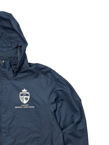 Nike Vintage Regenparka „JPL“ Regional Talent Centre