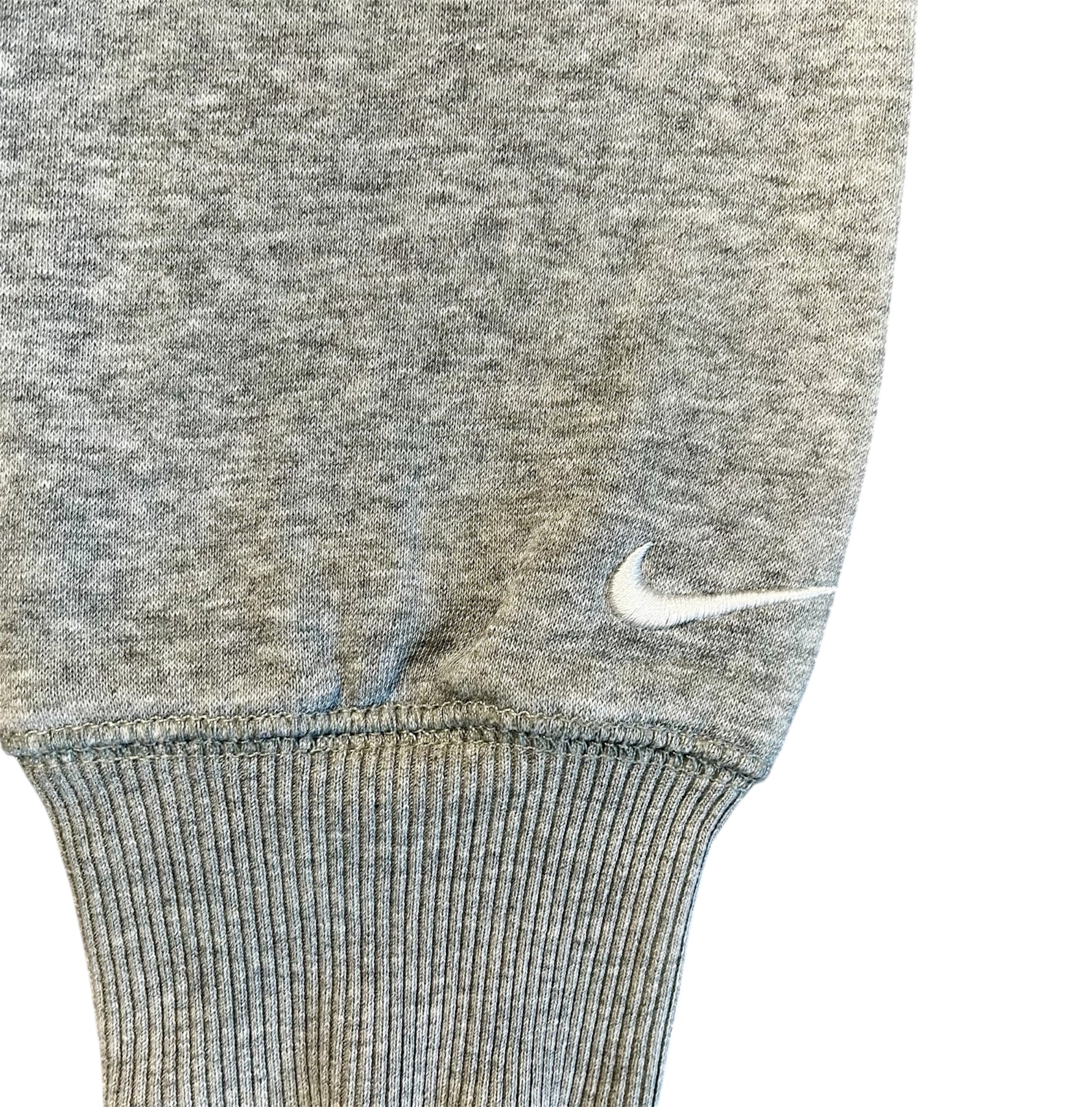 Nike Vintage Sweatshirt Spellout  grau Iconik