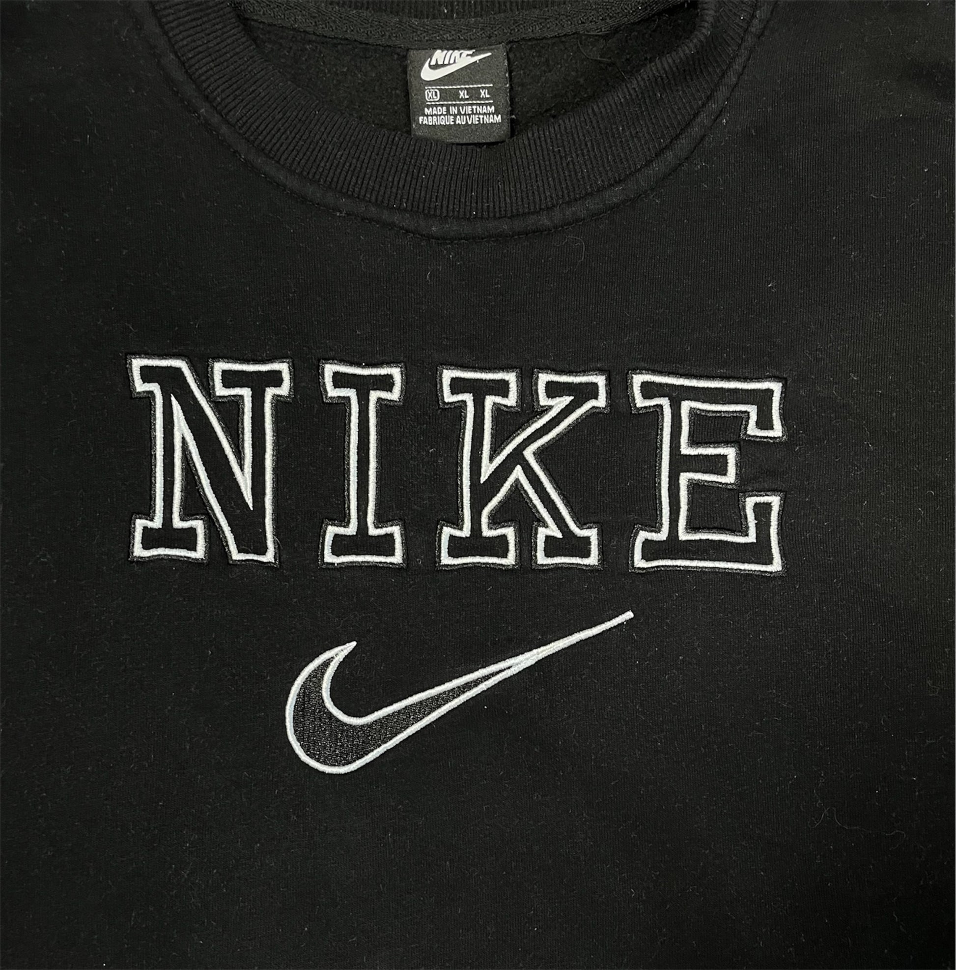 Nike Vintage Sweatshirt Crewneck schwarz Iconik
